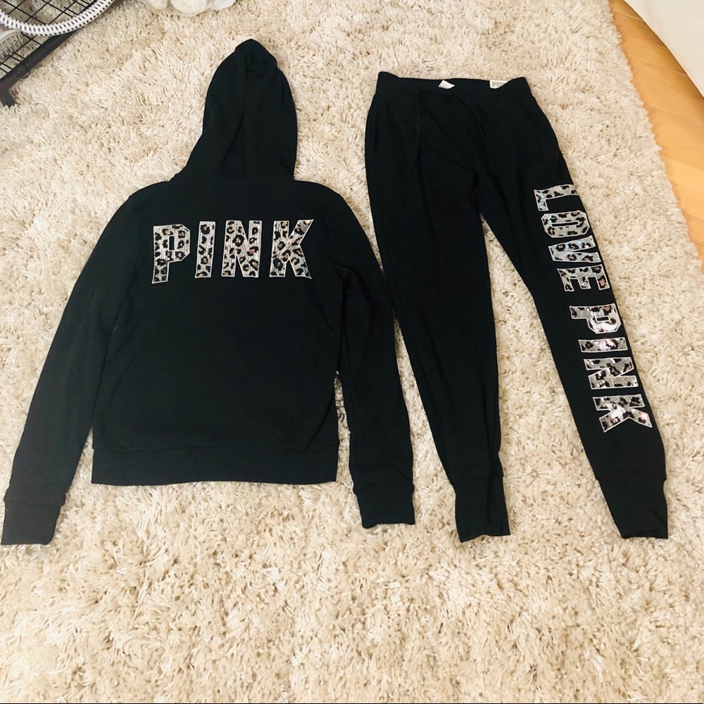 *Sold* NWT VS PINK Leopard Bling Set - Picture 2 of 4